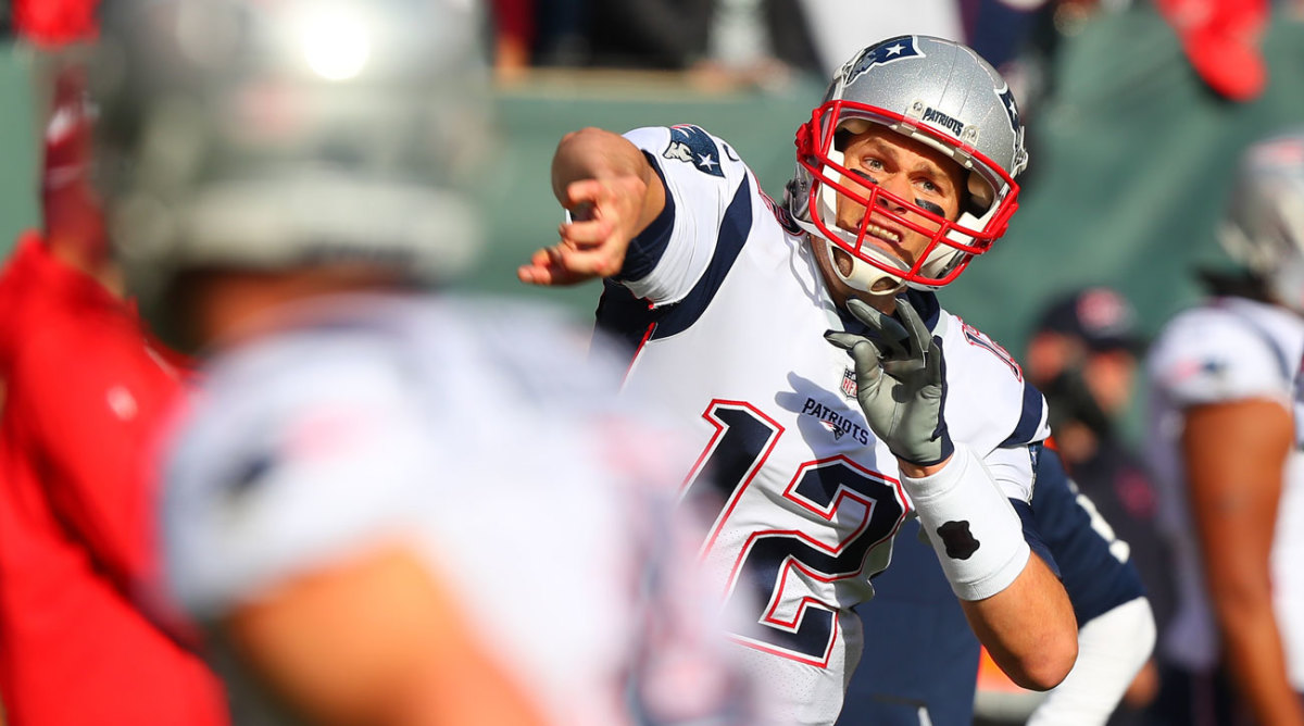 patriots-jets-brady.jpg